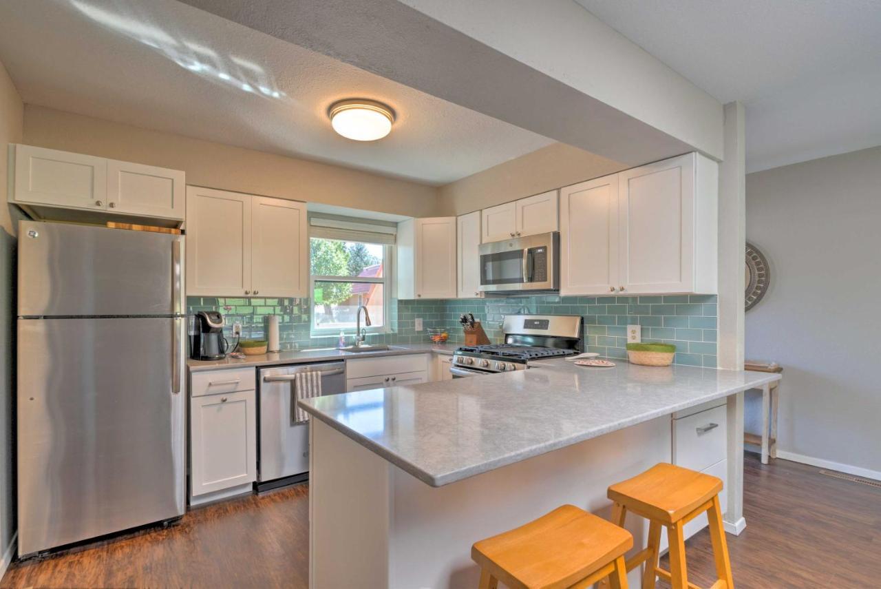 Bright Ruidoso Condo With Deck And Golf Course Views! Eksteriør billede